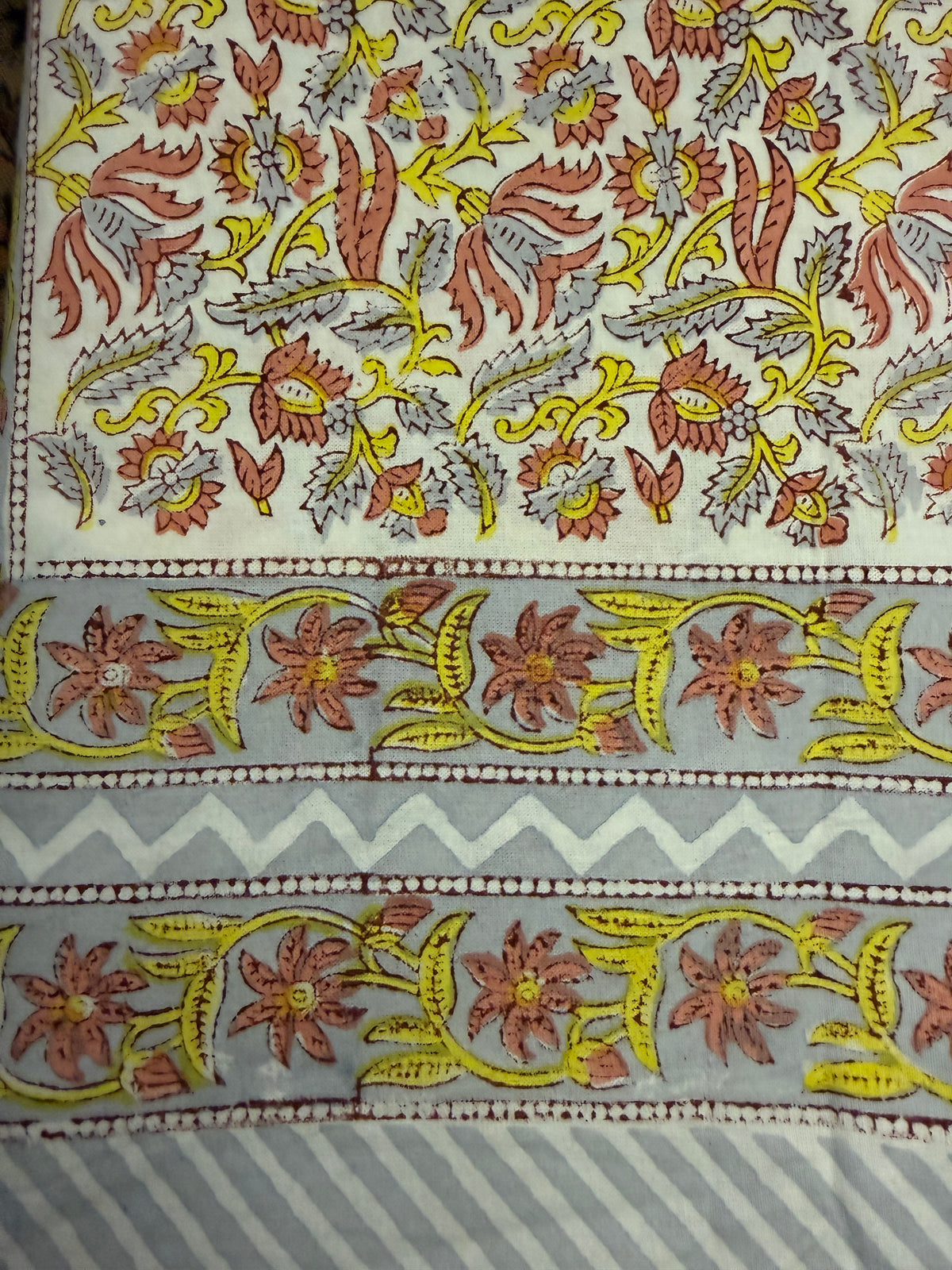 Mantel cuadrado 150x150